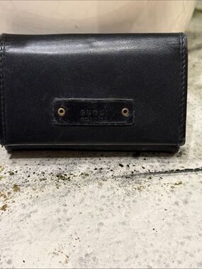 Gucci Black Leather key holder